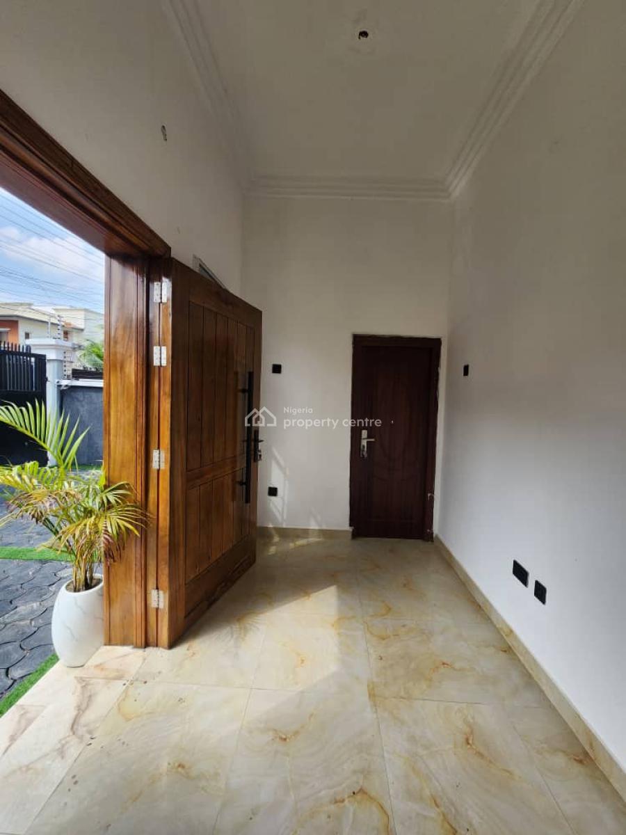Exquisite Spacious Fully Detached 5 Bedroom Detached House with Bq, Idado Estate, Before Chevron (coming From Lekki), Lekki, Lagos, Detached Duplex for Sale