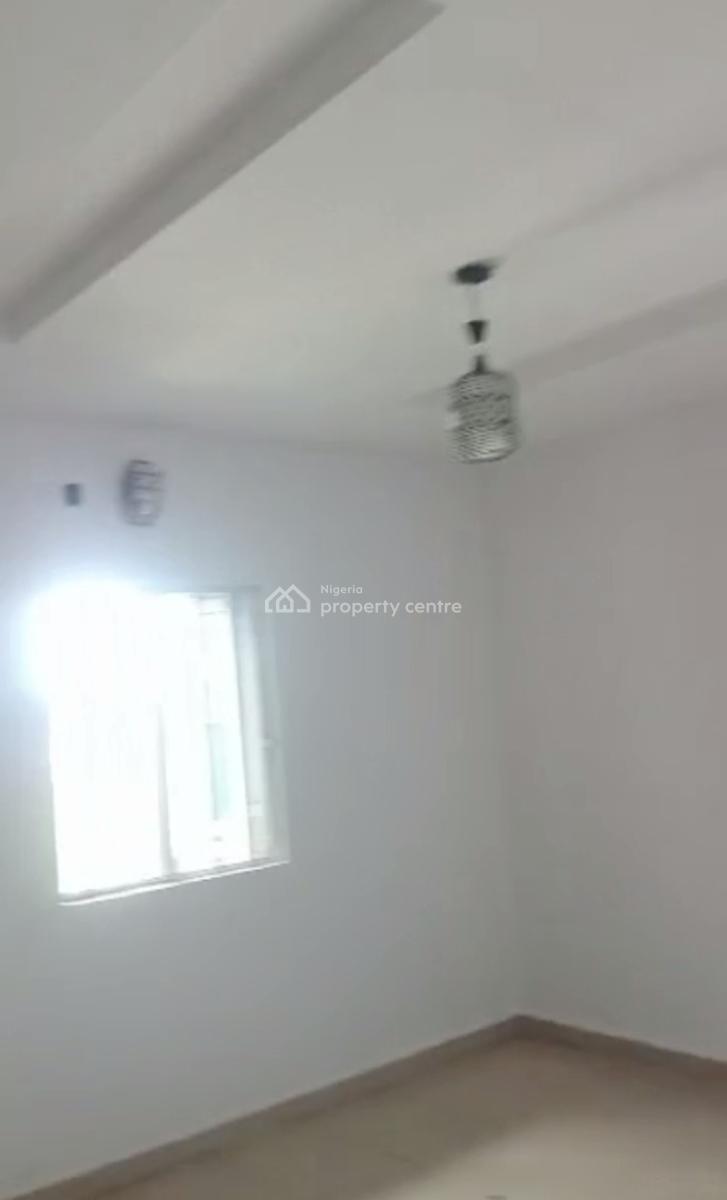 Spacious Three Bedroom Apartment, Amuwo Odofin, Lagos, Flat / Apartment for Rent