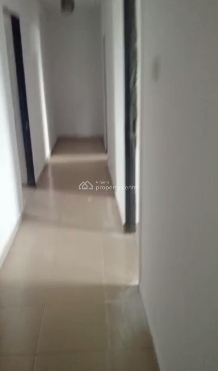 Spacious Three Bedroom Apartment, Amuwo Odofin, Lagos, Flat / Apartment for Rent