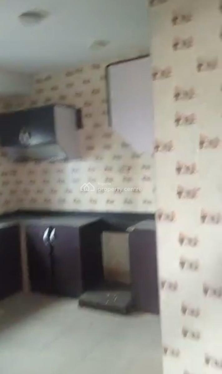 Spacious Three Bedroom Apartment, Amuwo Odofin, Lagos, Flat / Apartment for Rent