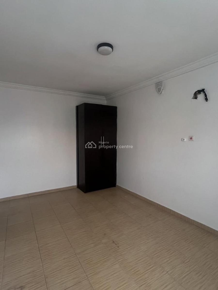 Spacious 4 Bedroom Terrace Duplex in a Well-organized Estate, Agungi/ Idado Axis, Lekki, Lagos, Terraced Duplex for Rent