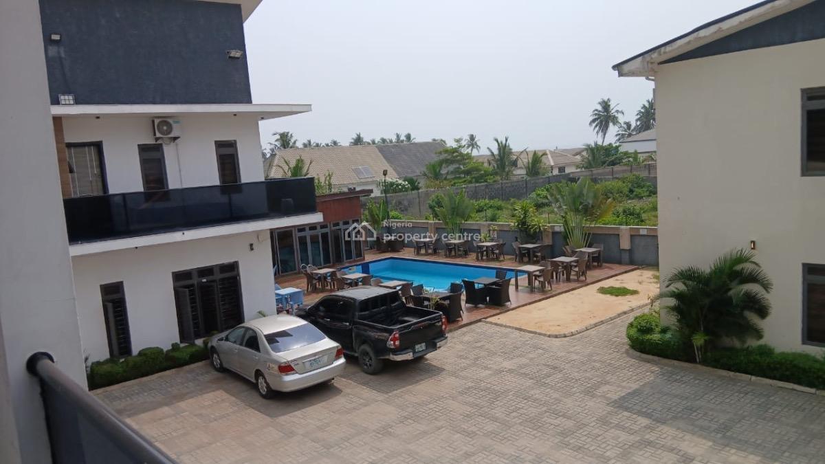 Waterfront Luxury Resorts + 4 Blocks of 14 Nos of Apartments & Duplexe, Eleko, Ibeju Lekki, Lagos, House for Sale