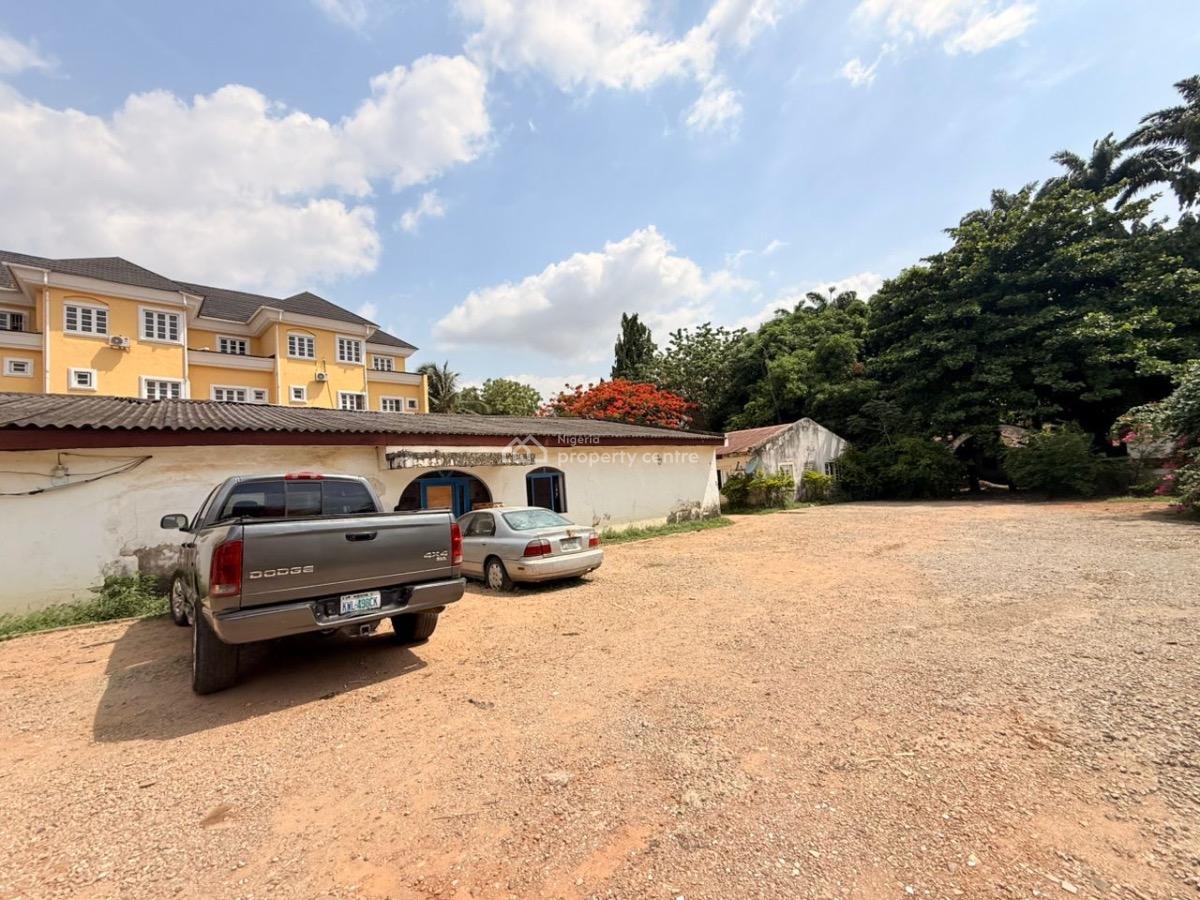 Building, Wuse 2, Abuja, Commercial Property for Sale
