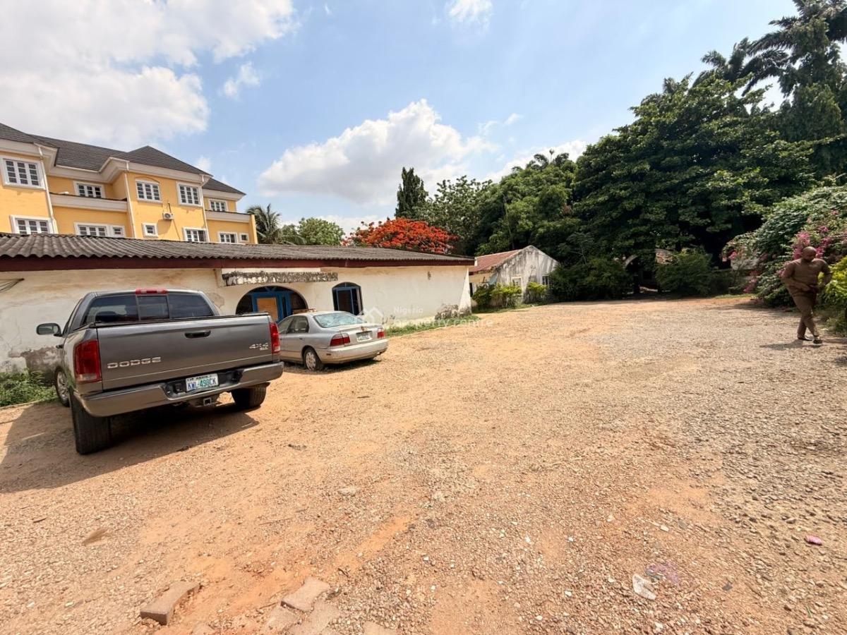 Building, Wuse 2, Abuja, Commercial Property for Sale