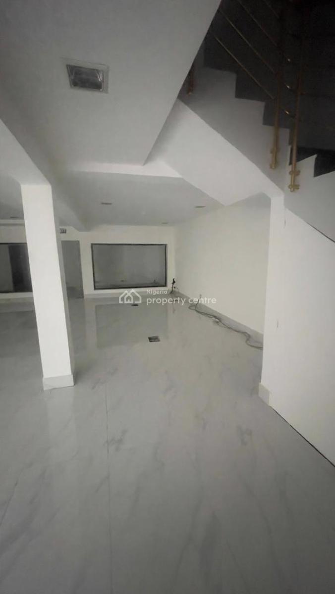 Neat 4 Bedroom Terrace (semi-detached) + 1 Bq, Osborne, Ikoyi, Lagos, Terraced Duplex for Sale