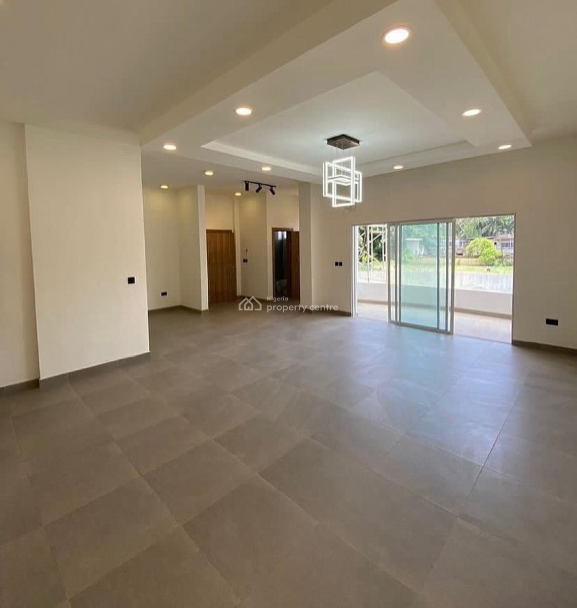 Luxury 3 Bedroom+ Bq Spacious Apartment, Off Areola Odeku, Victoria Island (vi), Lagos, Block of Flats for Sale