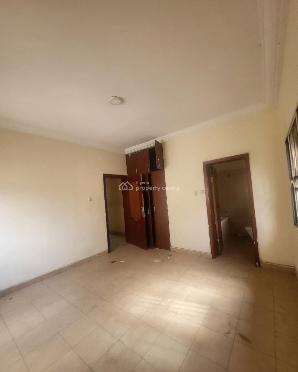 Luxurious Massive 3bedroom Flat, By Ap Filling Station, Gudu, Abuja, Flat / Apartment for Rent