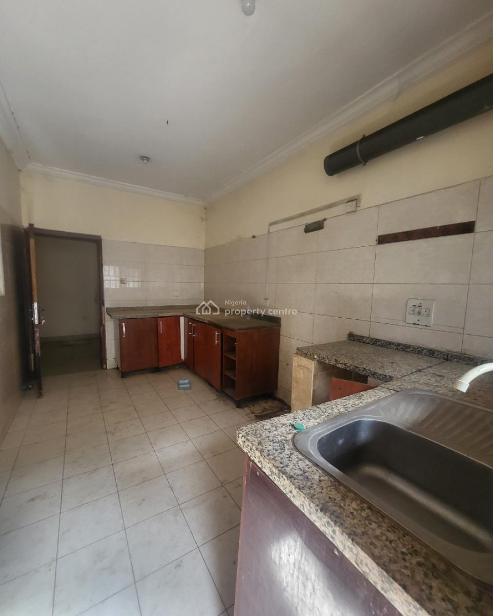 Luxurious Massive 3bedroom Flat, By Ap Filling Station, Gudu, Abuja, Flat / Apartment for Rent