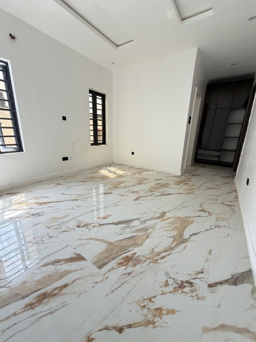 1bedroom Apartment with Open Plan Kitchen, Ologolo Lekki, Lekki, Lagos, Mini Flat (room and Parlour) for Rent