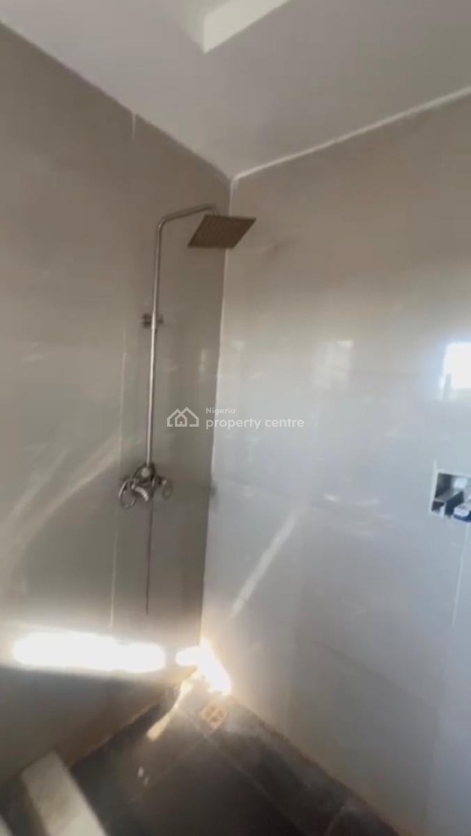Spacious 2 Bedroom Flat, Sangotedo, Ajah, Lagos, Flat / Apartment for Rent