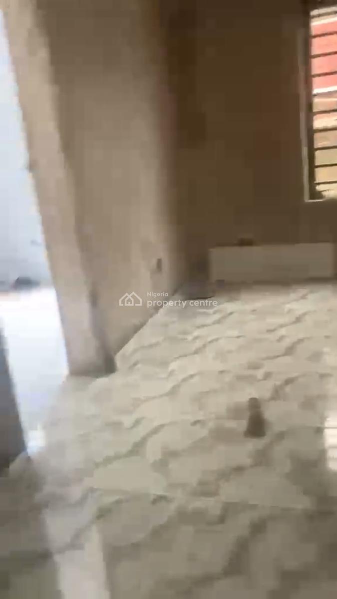 Spaciously Built 4 Bedroom Semi Detached Duplex, Apapa Road, Constain, Desalu Close, Apapa, Lagos, Semi-detached Duplex for Sale
