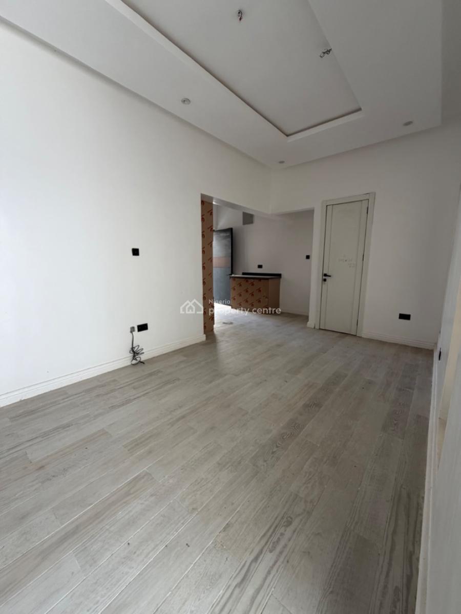 a Standard Studio with Big Kitchen, Ologolo, Lekki, Lagos, Flat / Apartment for Rent