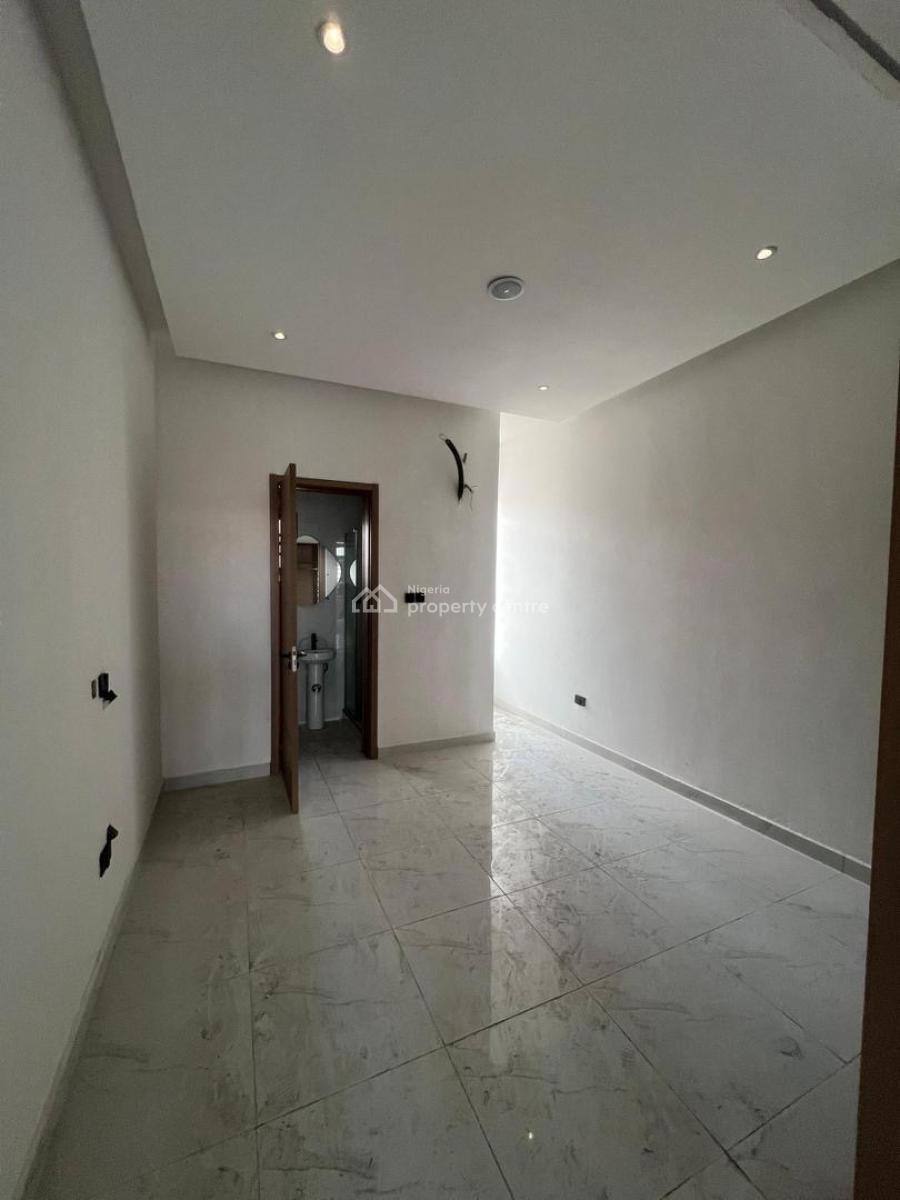 Luxury 2-bedroom Apartment with Excellent Facility, Phase 1, Lekki, Lagos, Flat / Apartment for Rent