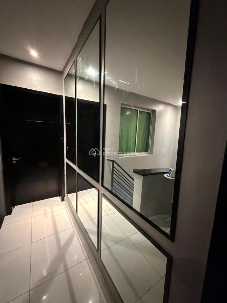 Luxury 2 Bedroom Maisonette with Playground and Ps5 on Request, Lekki Phase One, Lekki, Lagos, Flat / Apartment Short Let