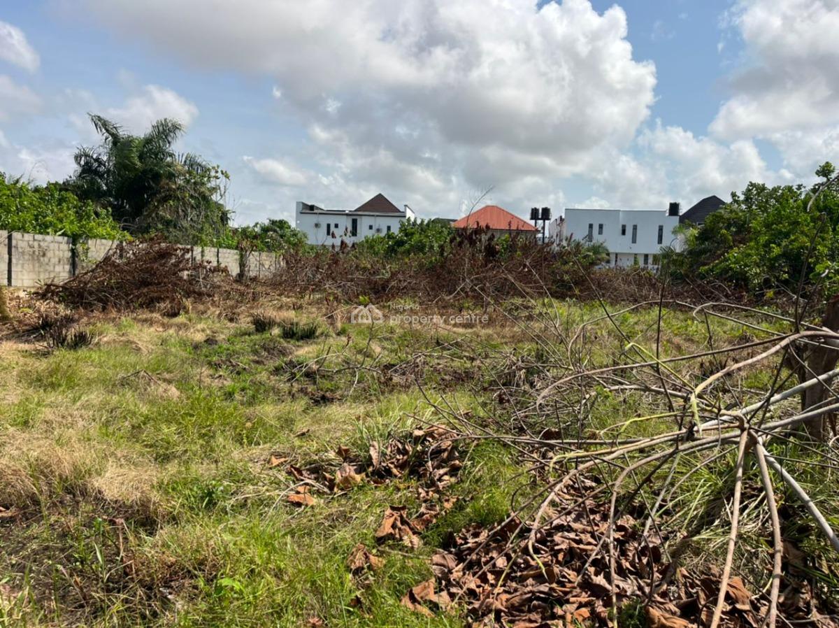 Dry and Fenced Plots of Land, Monastery Road Shoprite, Sangotedo, Ajah, Lagos, Residential Land for Sale