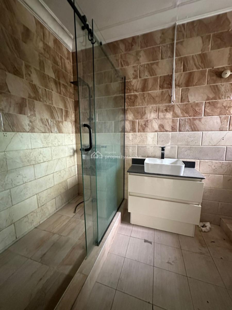 Clean & Spacious 4-bedroom Townhouse with Bq, Ikoyi, Lagos, House for Rent