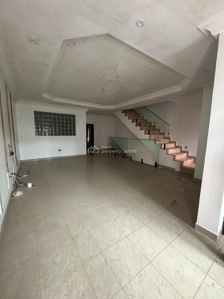 Clean & Spacious 4-bedroom Townhouse with Bq, Ikoyi, Lagos, House for Rent