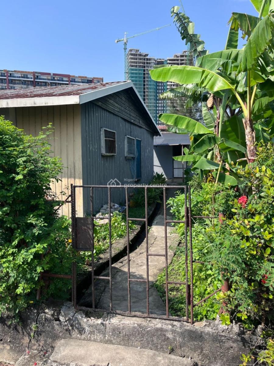 450sqm Land with Spacious 4 Bedrooms Detached Bungalow, Transit Village, Victoria Island (vi), Lagos, Mixed-use Land for Sale