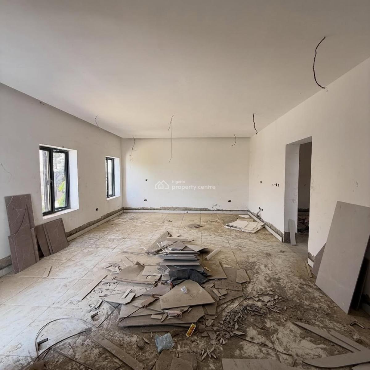Spacious 5 Bedroom Terrace Duplex  1 Room Bq, Mabushi, Abuja, Terraced Duplex for Sale