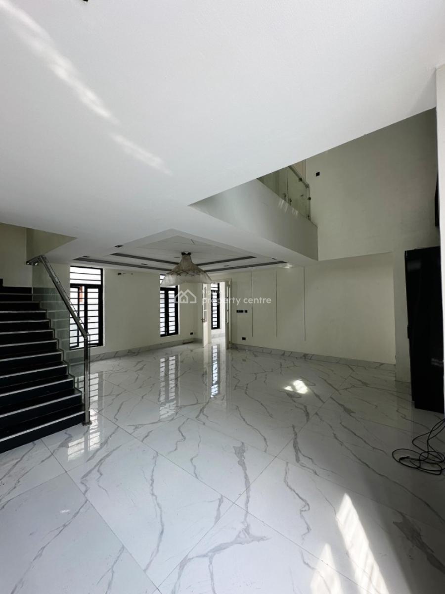 Clean & Spacious 5 Bedroom Fully Detached Duplex, Lekki Phase 1, Lekki, Lagos, Detached Duplex for Sale