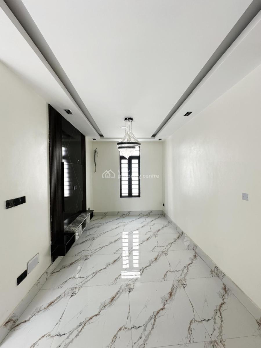 Clean & Spacious 5 Bedroom Fully Detached Duplex, Lekki Phase 1, Lekki, Lagos, Detached Duplex for Sale