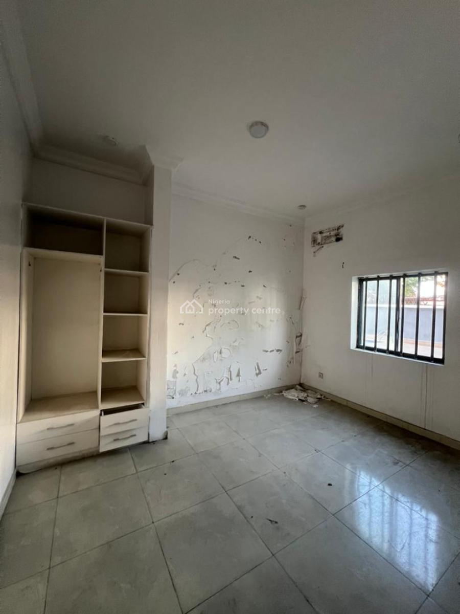 Amazing 3 Bedroom Apartment with a Bq, Maruwa Lekki, Lekki Expressway, Lekki, Lagos, Flat / Apartment for Rent