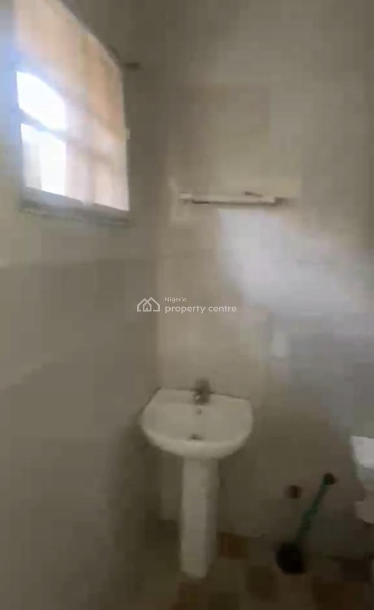 Spacious Standard Modern 2 Bedroom Apartment, Life Camp, Abuja, Flat / Apartment for Rent