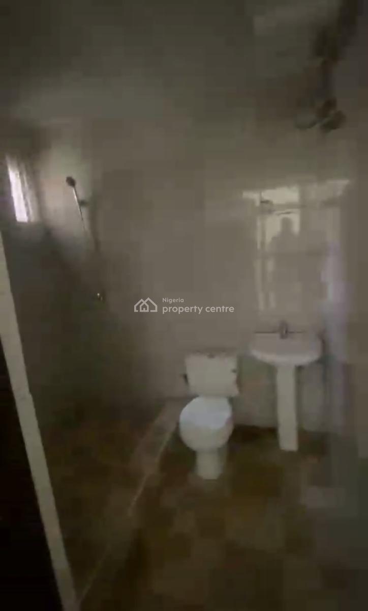 Spacious Standard Modern 2 Bedroom Apartment, Life Camp, Abuja, Flat / Apartment for Rent