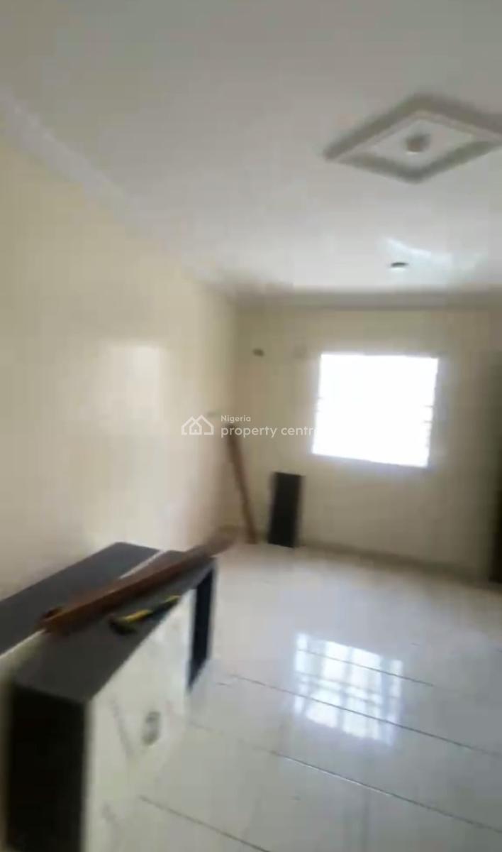 Spacious Standard Modern 2 Bedroom Apartment, Life Camp, Abuja, Flat / Apartment for Rent
