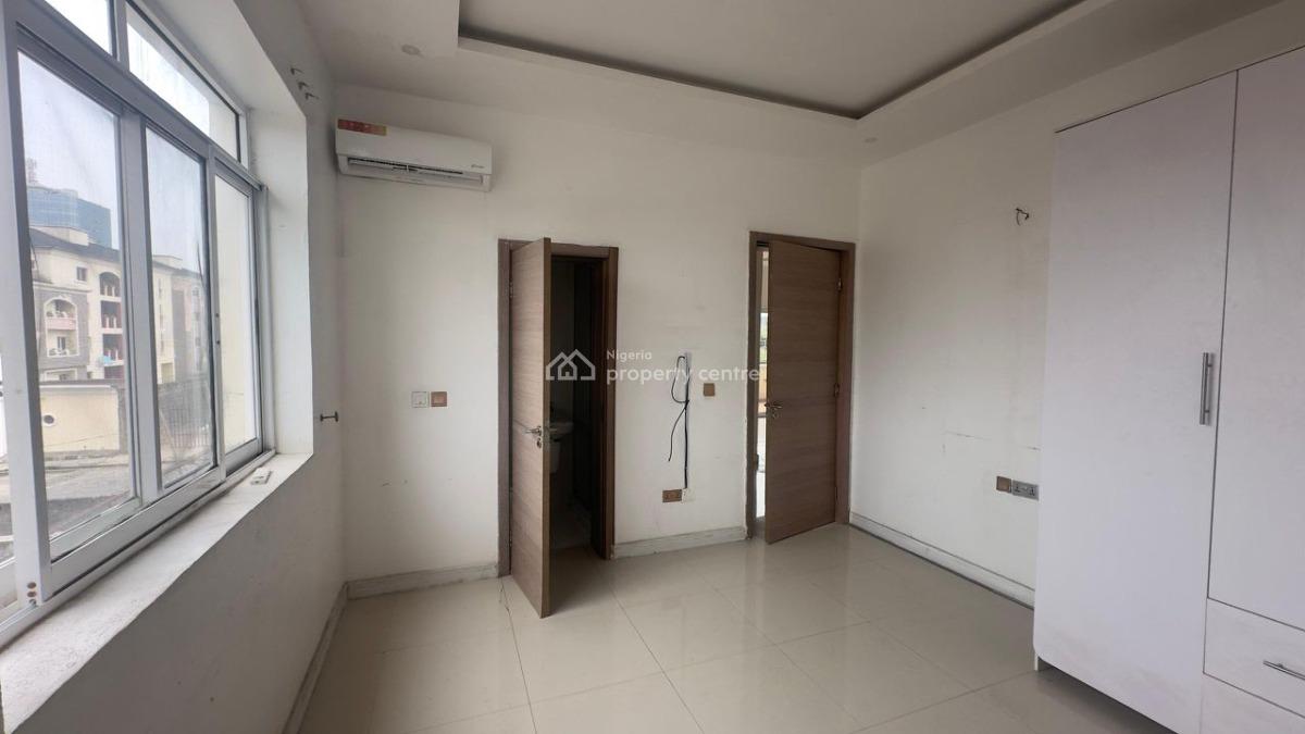 Unfurnished Standard 2-bedroom Apartment on The 3rd Floor, Oniru, Victoria Island (vi), Lagos, Flat / Apartment for Rent