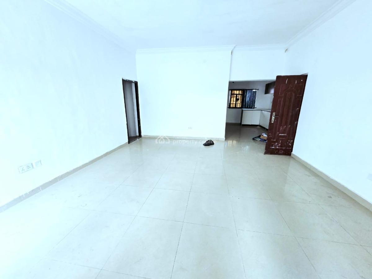 Spacious 1-bedroom Apartment, Osapa, Lekki, Lagos, Mini Flat (room and Parlour) for Rent