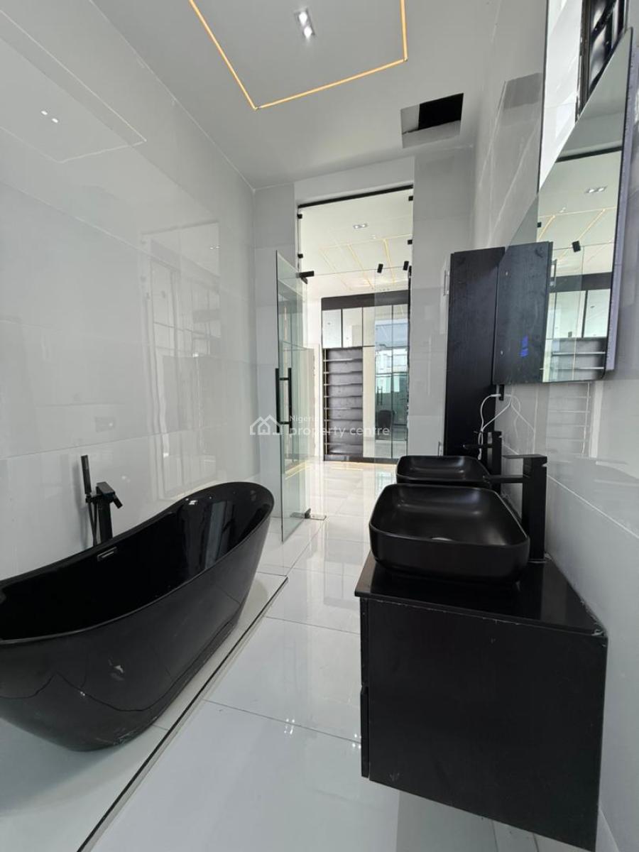 House with C of O at Orchid Road Lekki, Orchid Road Lekki Lagos, Lekki, Lagos, Detached Duplex for Sale
