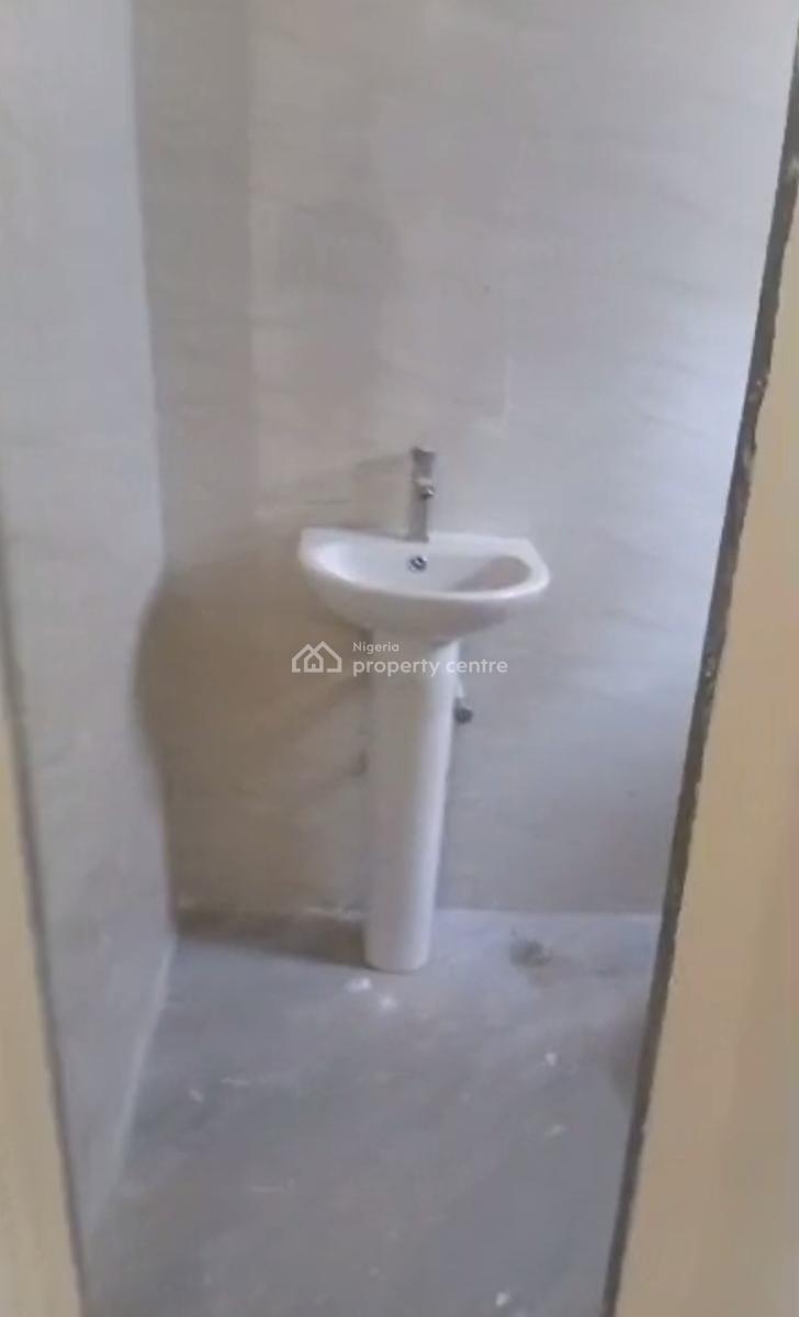 Newly Renovated Spacious 3 Bedroom Bungalow in a Self Compound, Off, Bode Thomas, Surulere, Lagos, Detached Bungalow for Rent