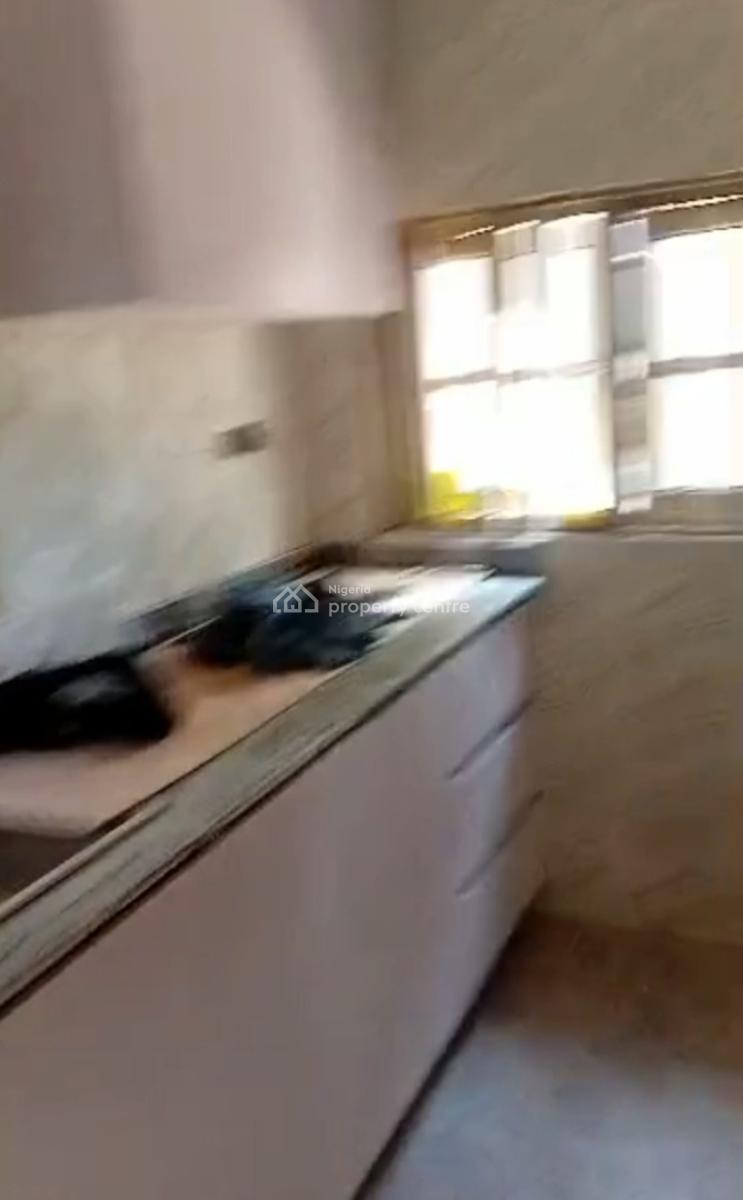 Newly Renovated Spacious 3 Bedroom Bungalow in a Self Compound, Off, Bode Thomas, Surulere, Lagos, Detached Bungalow for Rent