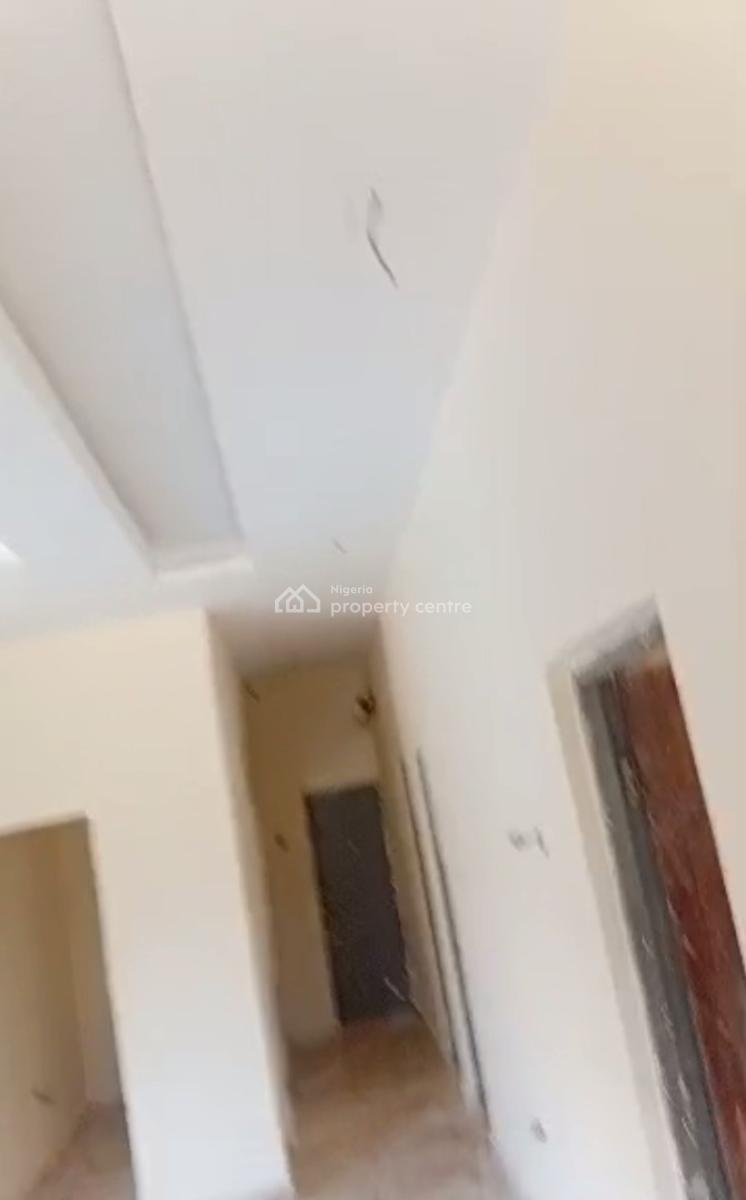 Newly Renovated Spacious 3 Bedroom Bungalow in a Self Compound, Off, Bode Thomas, Surulere, Lagos, Detached Bungalow for Rent