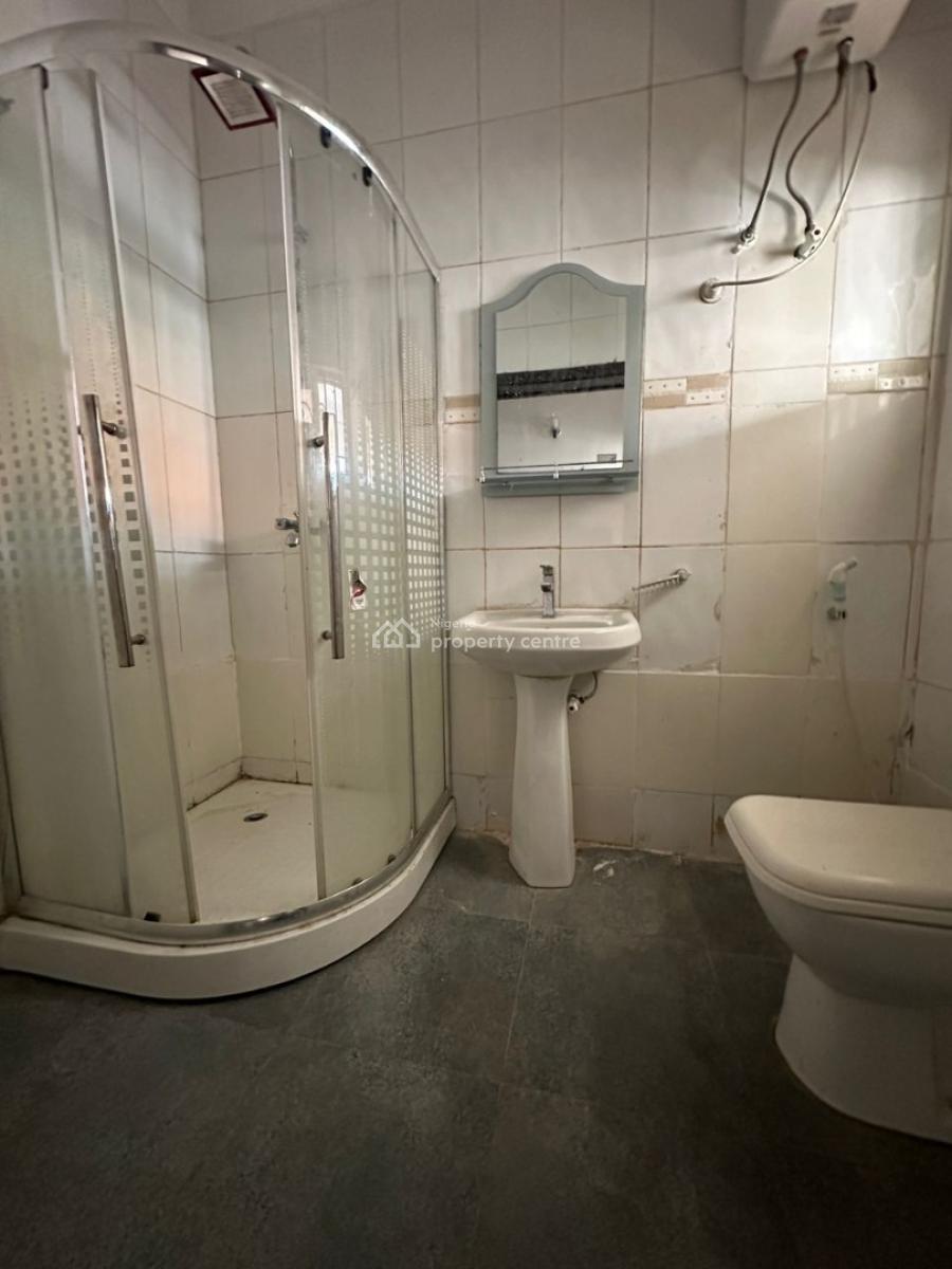 Newly Renovated 3-bedroom Apartment on The 3rd Floor, Parkview, Ikoyi, Lagos, Flat / Apartment for Rent