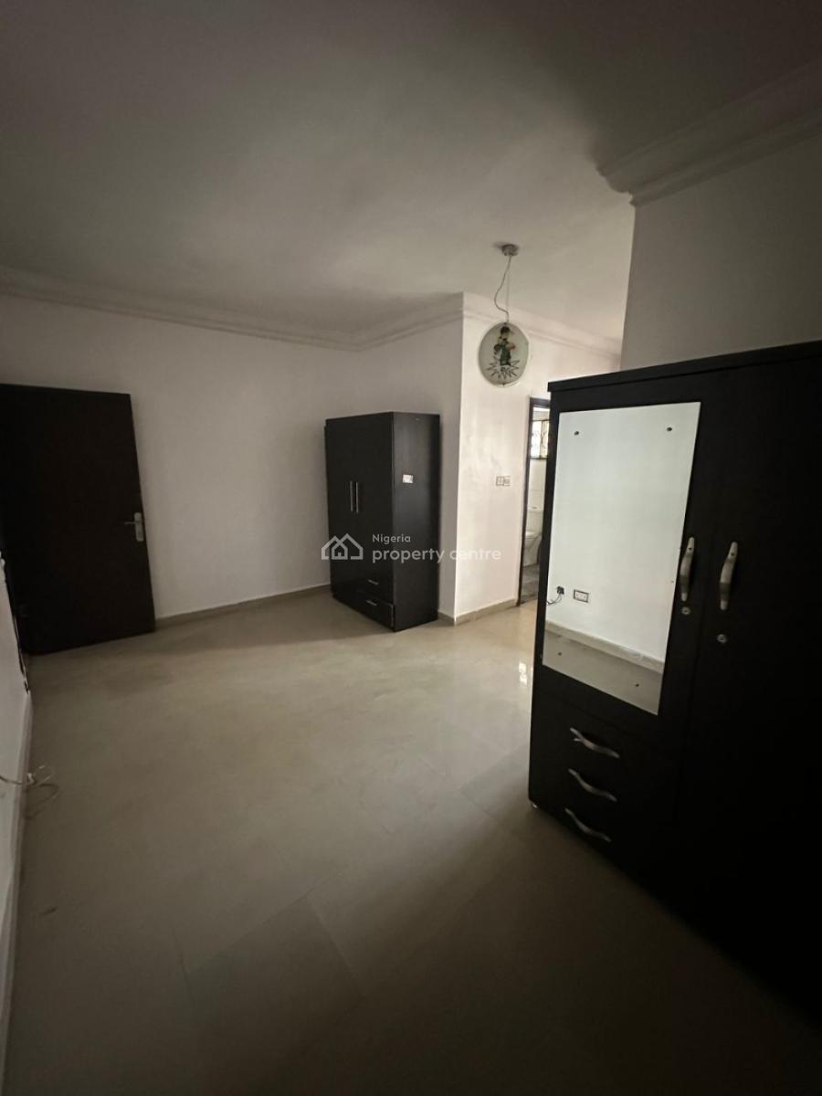 Newly Renovated 3-bedroom Apartment on The 3rd Floor, Parkview, Ikoyi, Lagos, Flat / Apartment for Rent