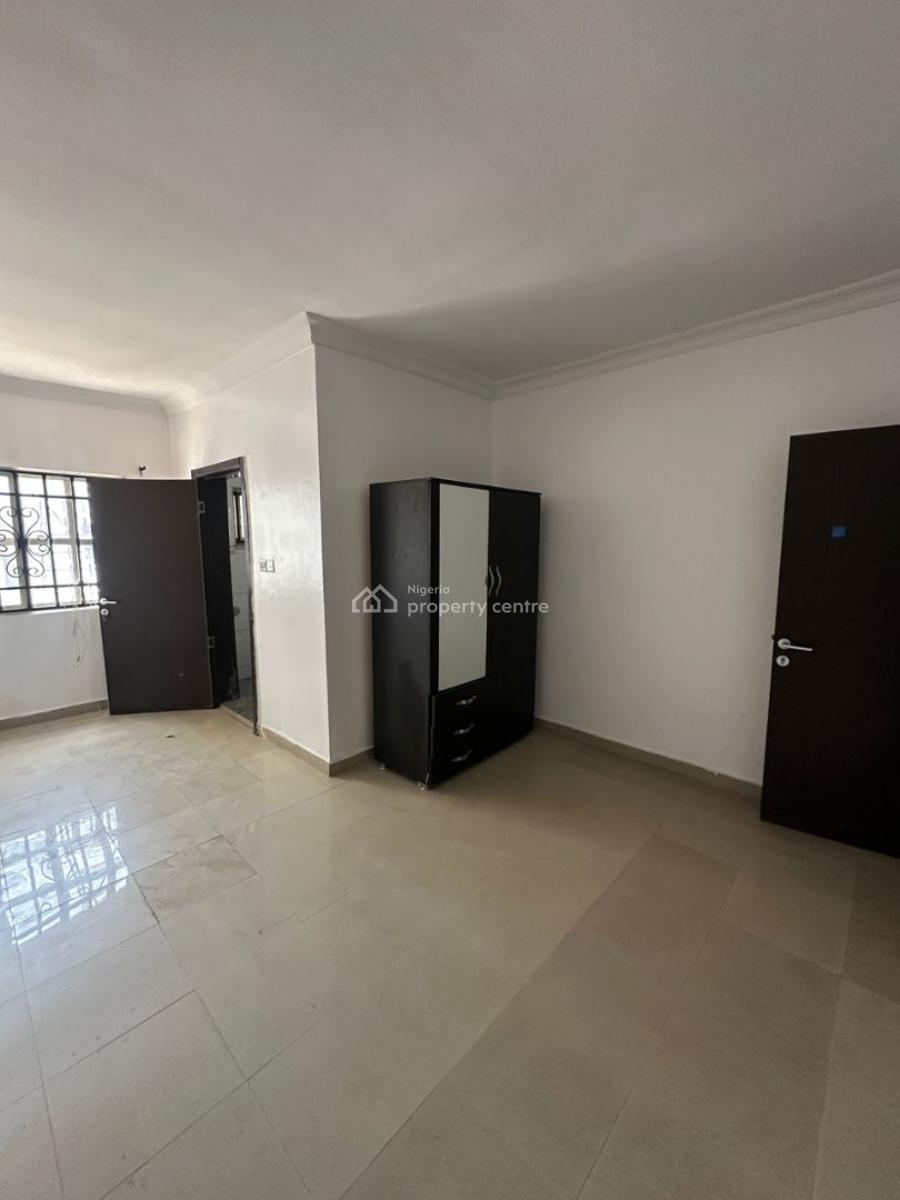Newly Renovated 3-bedroom Apartment on The 3rd Floor, Parkview, Ikoyi, Lagos, Flat / Apartment for Rent