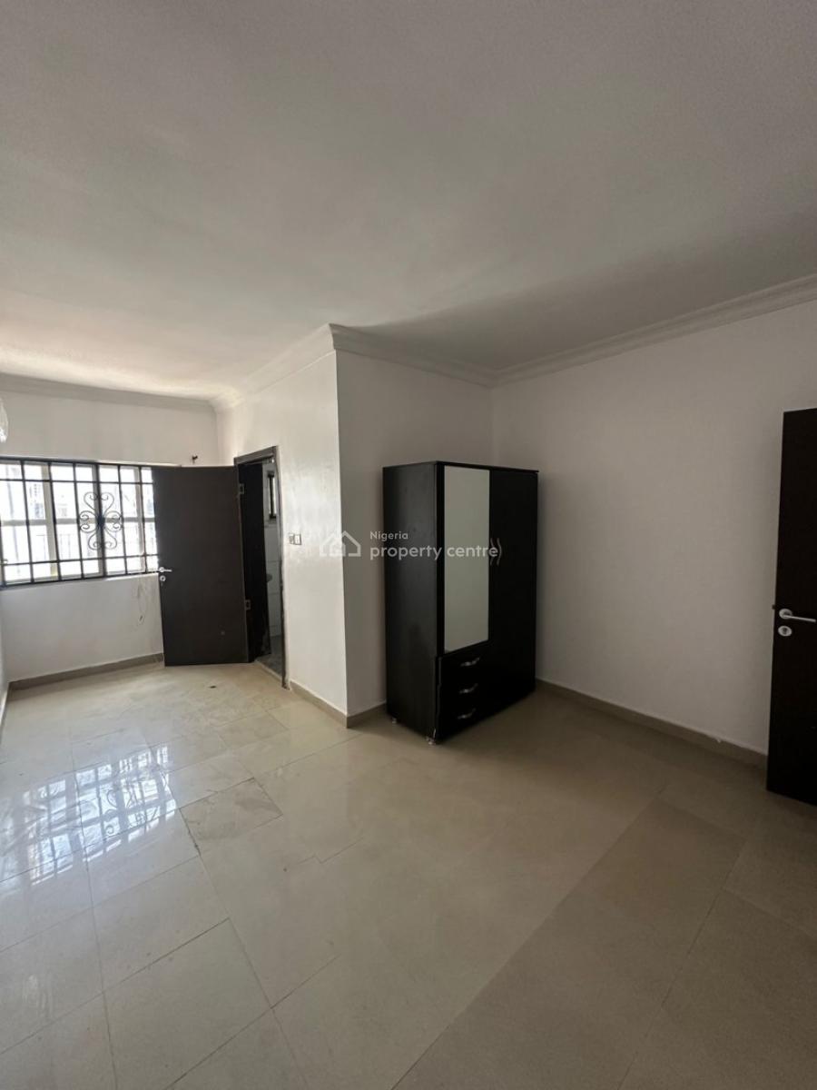 Newly Renovated 3-bedroom Apartment on The 3rd Floor, Parkview, Ikoyi, Lagos, Flat / Apartment for Rent