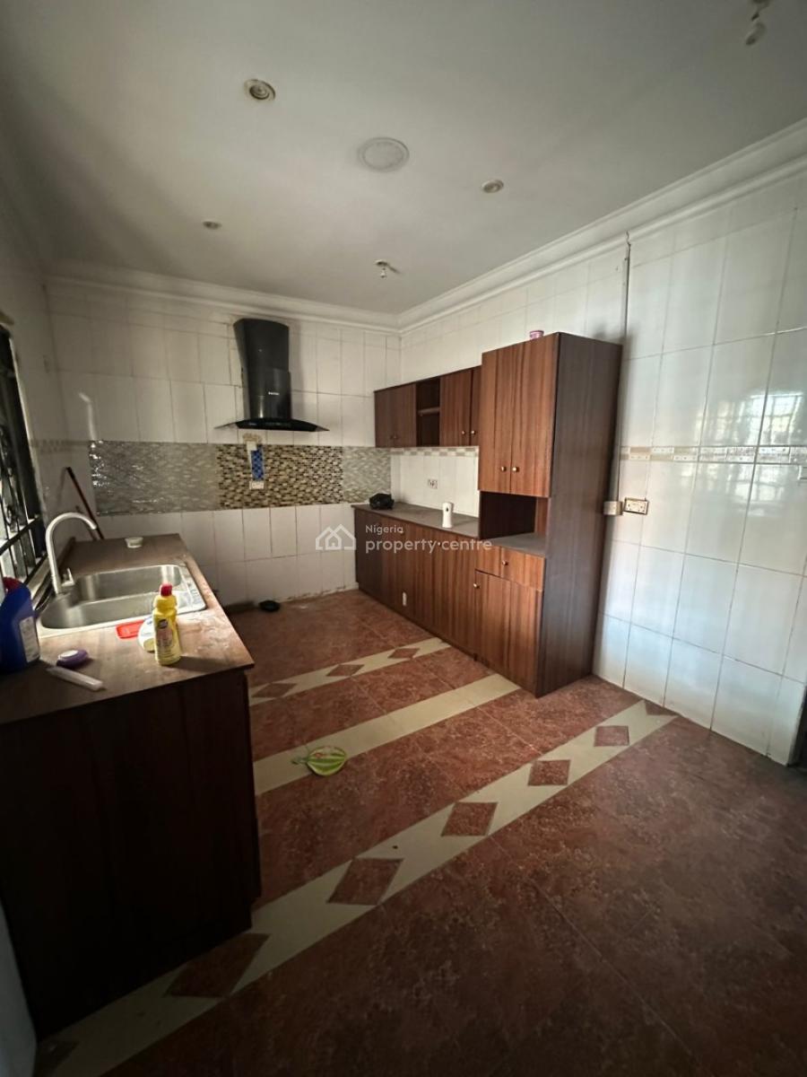 Newly Renovated 3-bedroom Apartment on The 3rd Floor, Parkview, Ikoyi, Lagos, Flat / Apartment for Rent