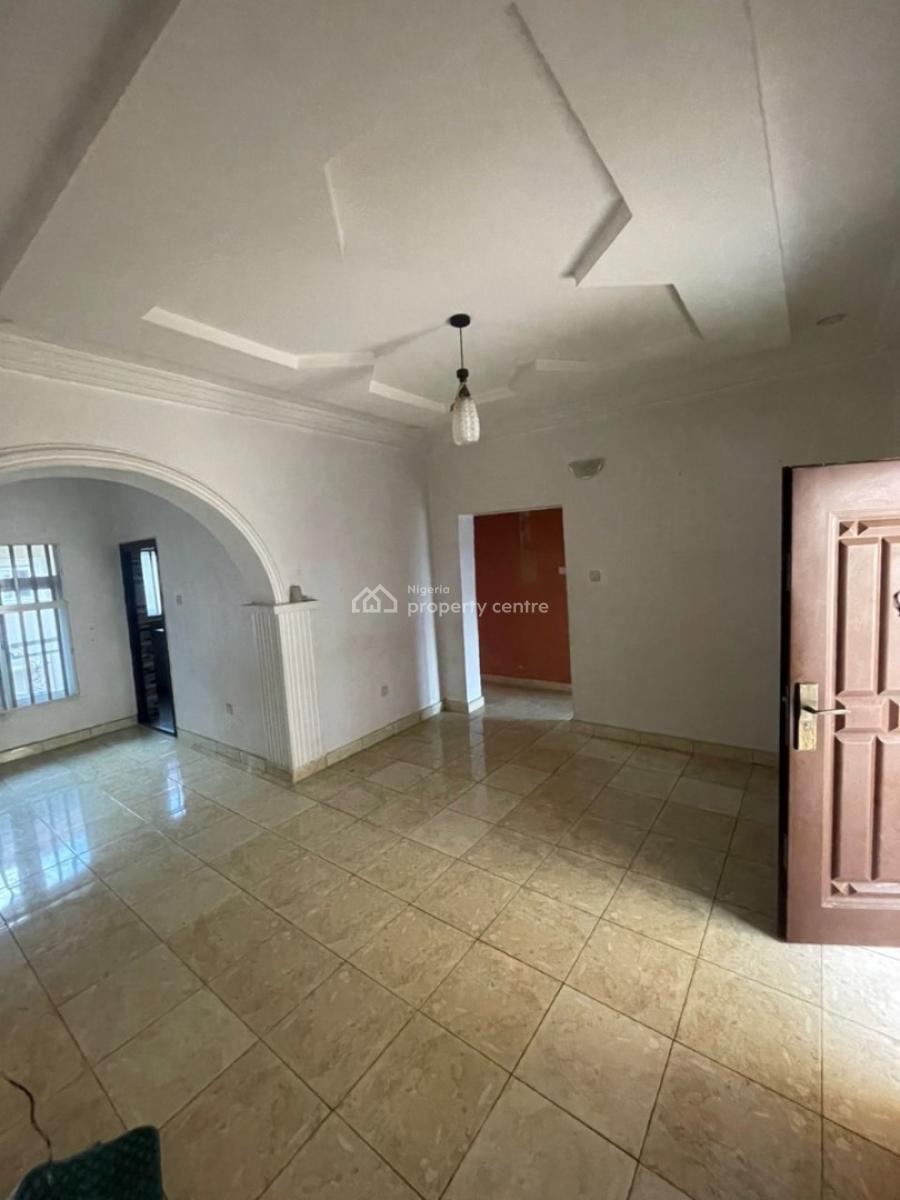 Sharp and Spacious 2 Bedroom Apartment Upstairs, in an Estate in Sangotedo Ajah, Sangotedo, Ajah, Lagos, Flat / Apartment for Rent