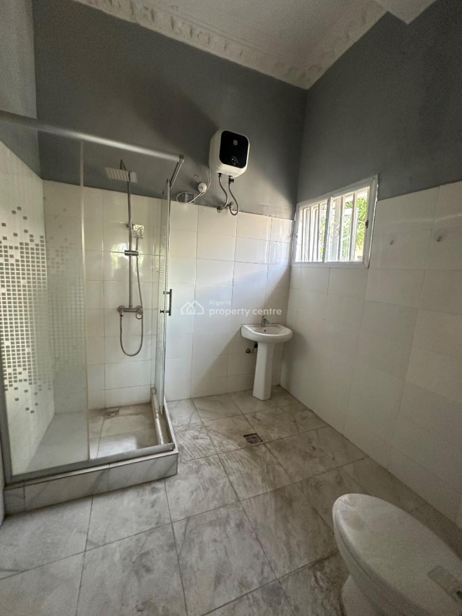 Serviced 3 Bedroom Apartment, Eleganza Gardens, Ikota, Lekki, Lagos, Flat / Apartment for Rent