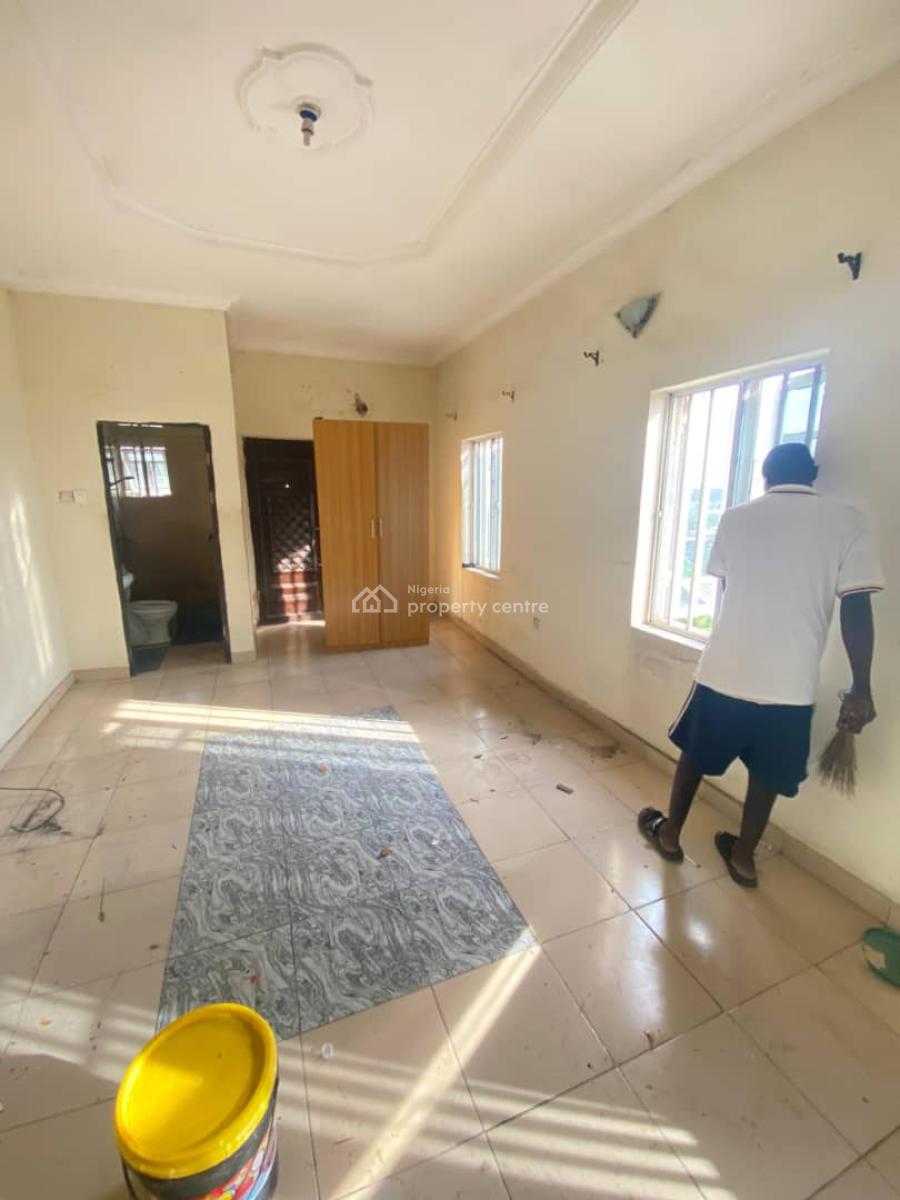 Very Very Spacious Room Self Contain, Shoprite, Sangotedo, Ajah, Lagos, Mini Flat (room and Parlour) for Rent