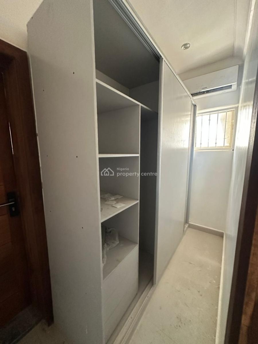 Newly Renovated 2-bedroom Apartment on The 3rd Floor, Parkview, Ikoyi, Lagos, Flat / Apartment for Rent