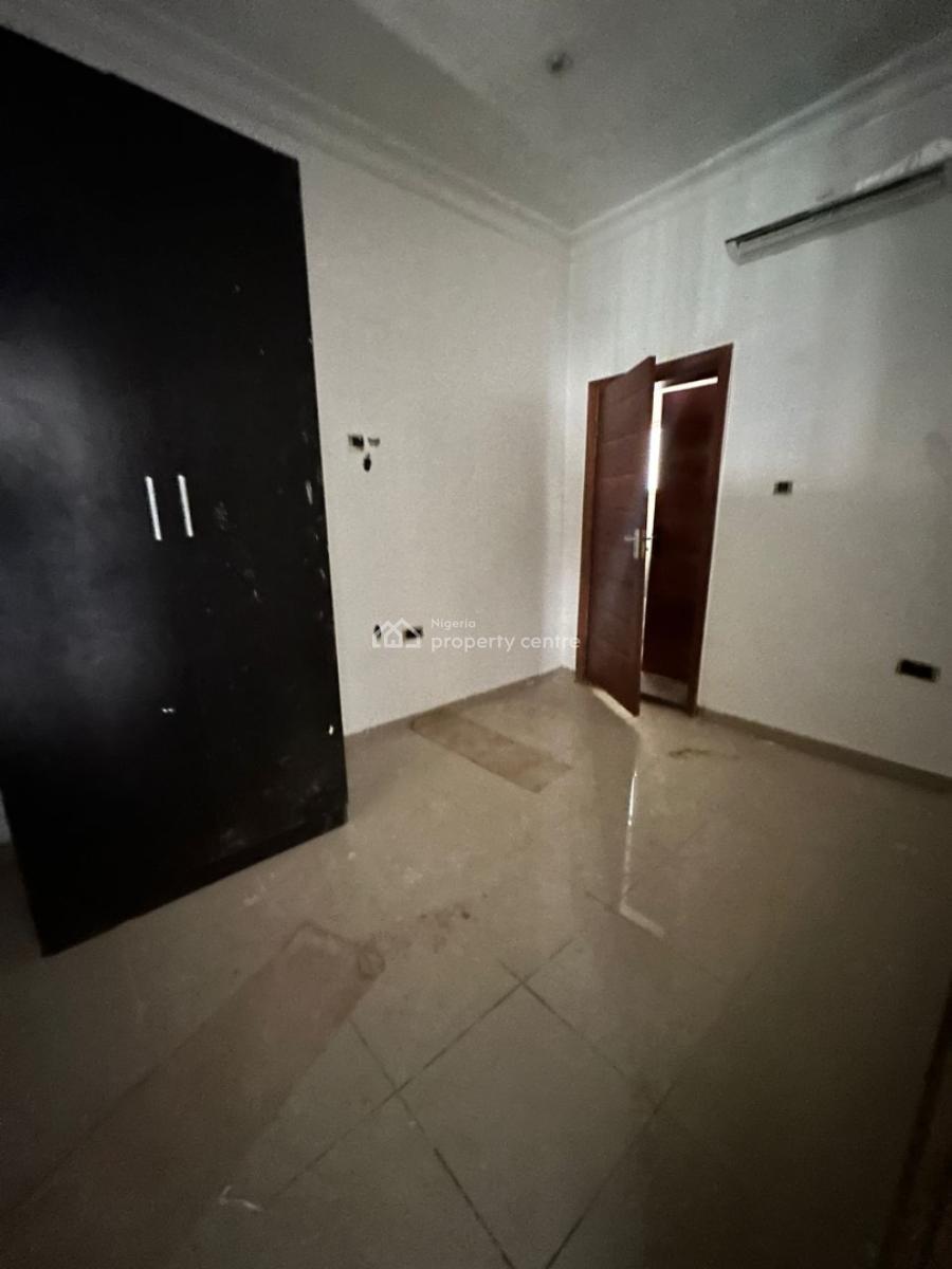 Newly Renovated 2-bedroom Apartment on The 3rd Floor, Parkview, Ikoyi, Lagos, Flat / Apartment for Rent