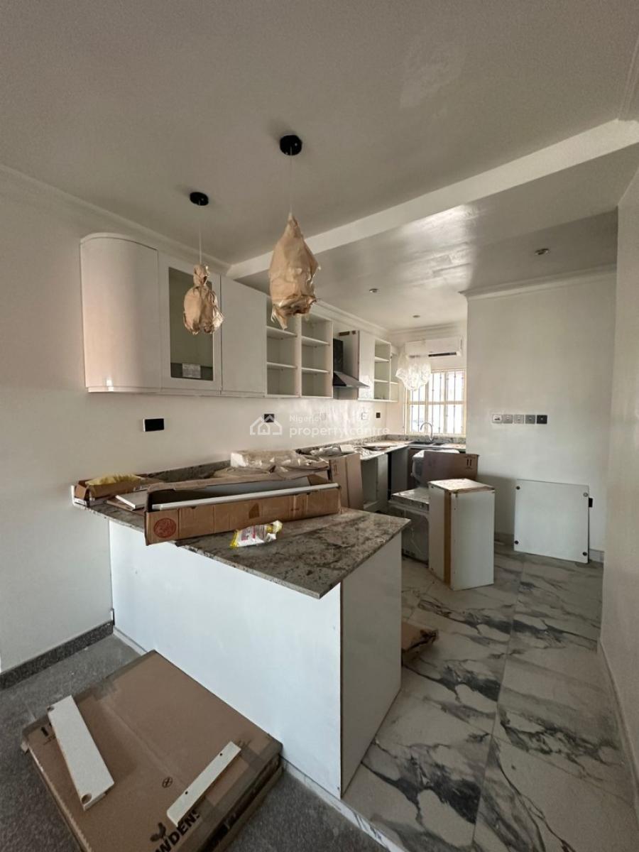 Newly Renovated 2-bedroom Apartment on The 3rd Floor, Parkview, Ikoyi, Lagos, Flat / Apartment for Rent