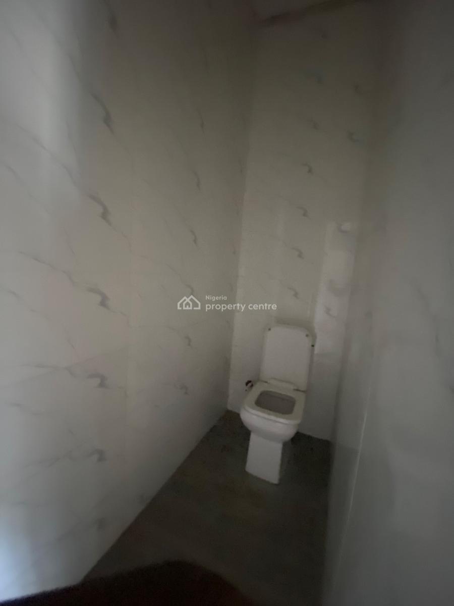 Spacious Mini Flat, Silverland, Sangotedo, Ajah, Lagos, Flat / Apartment for Rent