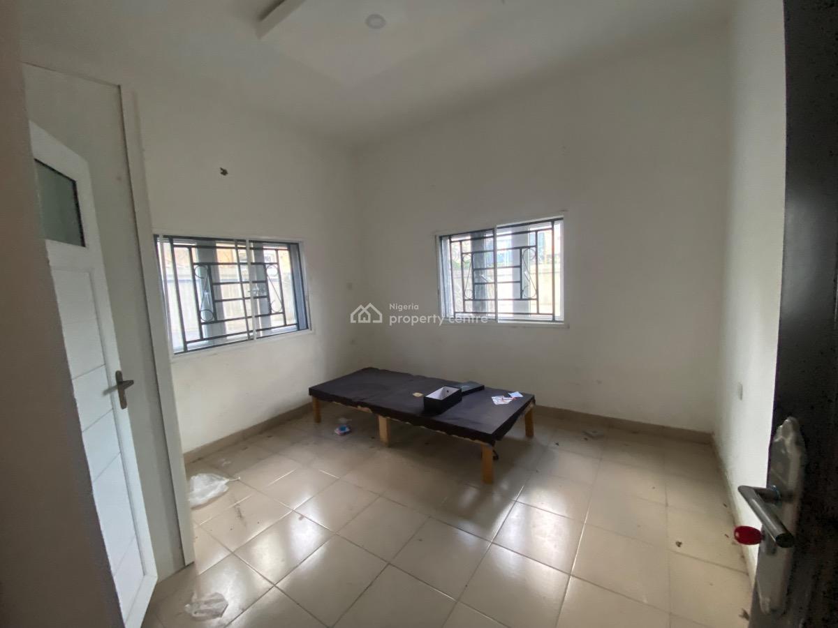 Spacious Mini Flat, Silverland, Sangotedo, Ajah, Lagos, Flat / Apartment for Rent