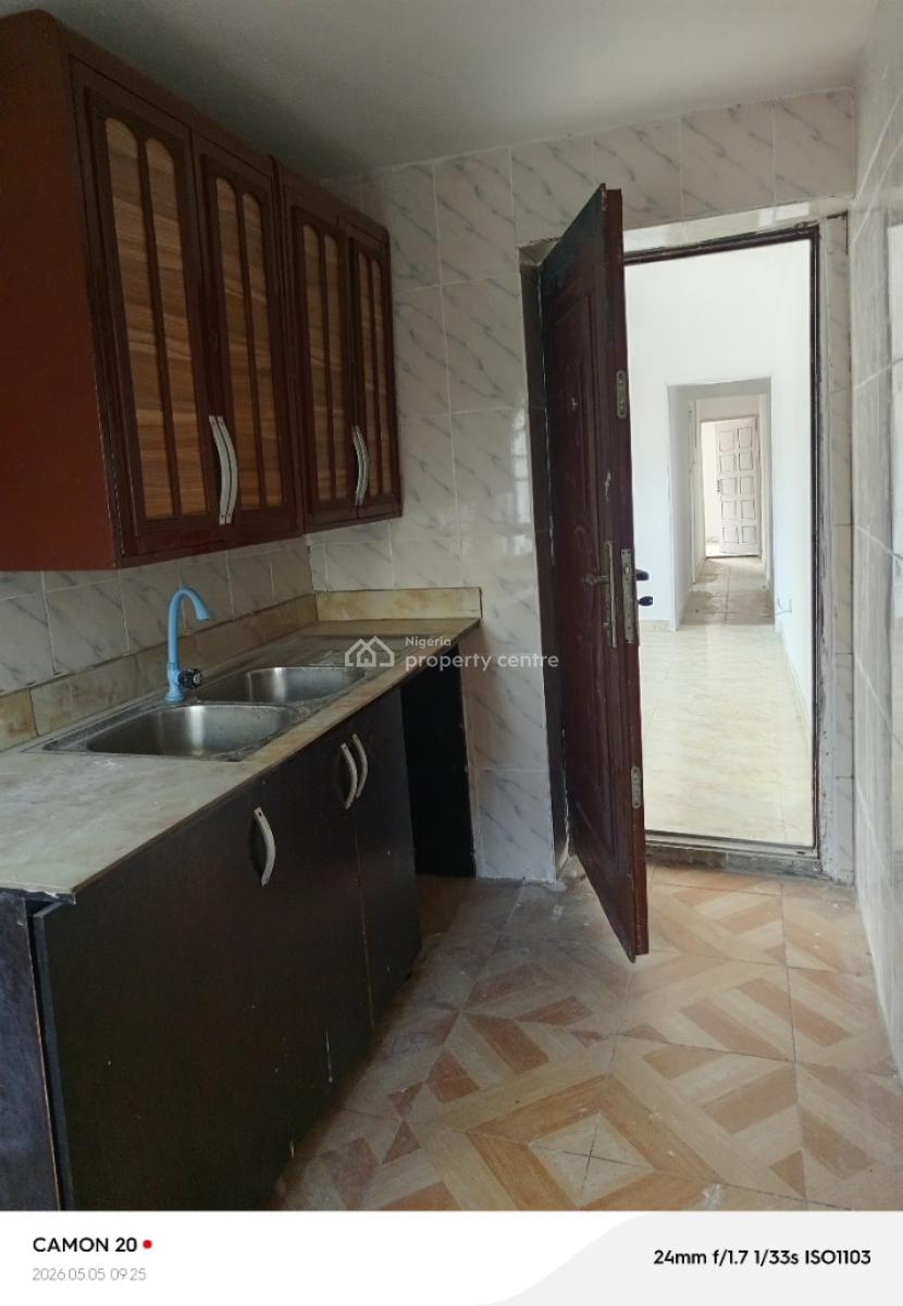 Spacious 2bedroom Apartment in a Serene Environment, Silver Point Estate, Badore Ajah, Badore, Ajah, Lagos, Flat / Apartment for Rent