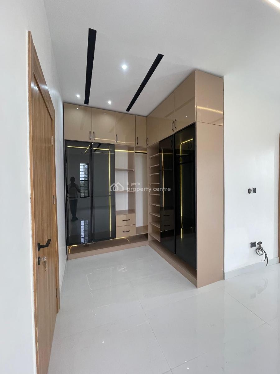 4bedroom Terrace Duplex, Ikota, Lekki, Lagos, Terraced Duplex for Sale